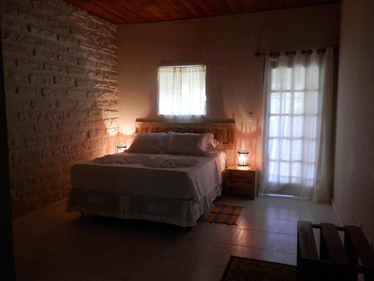 Pousada Pedras De Igatu Buitenkant foto
