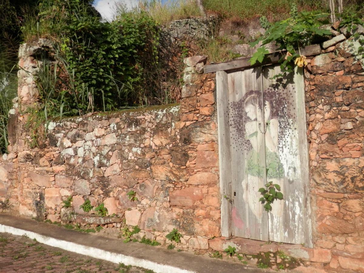 Pousada Pedras De Igatu Buitenkant foto